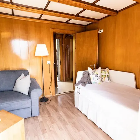 Haus Buercher Apartman *
