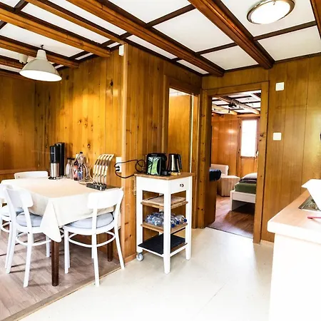 Haus Buercher Apartman